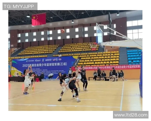 武汉篮球队在篮球团队协作排行榜中荣获第六名展现团队精神与实力